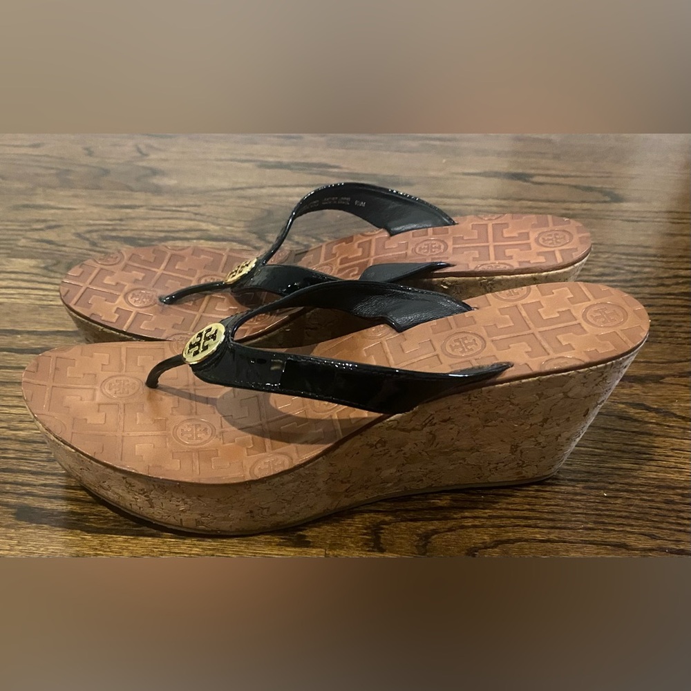 Tory Burch Black Leather Thong Wedge Sandals Size 9.5 EUC
